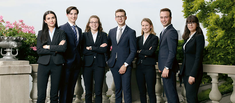 Lehrabschluss-Pressebilder Lehrabschluss-Pressebilder