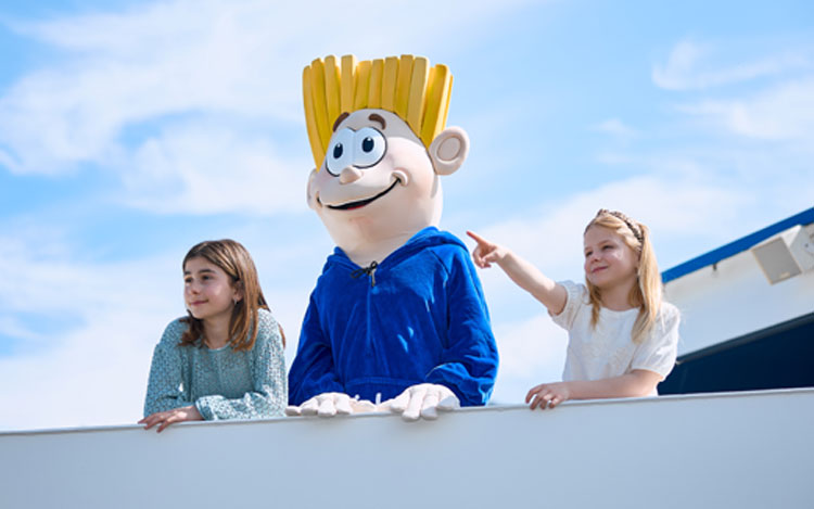 Mister Money auf dem Schiff