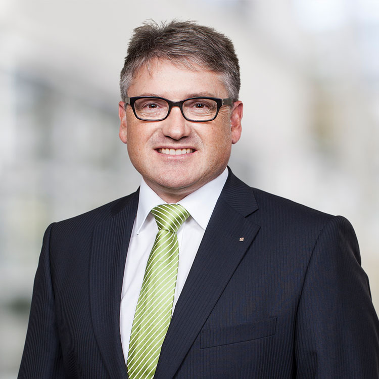 Reinhold Schmid Reinhold Schmid