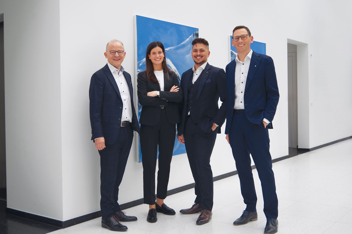 &lt;p&gt;Yassin freut sich, zusammen mit seinem Vorgesetzten Paul Suter, Desk Head Private Banking, sowie Nadja Bitzi und Stefan Iten inspirierende Partnerschaften mit verm&amp;ouml;genden Privatkundinnen und -kunden in der Zentralschweiz aufzubauen.&amp;nbsp;&lt;/p&gt;